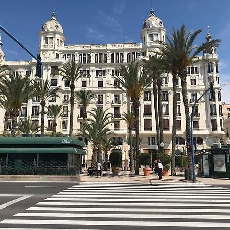 CasaTuris Rambla Méndez Núñez en el corazón de Alicante A109 Esterno foto