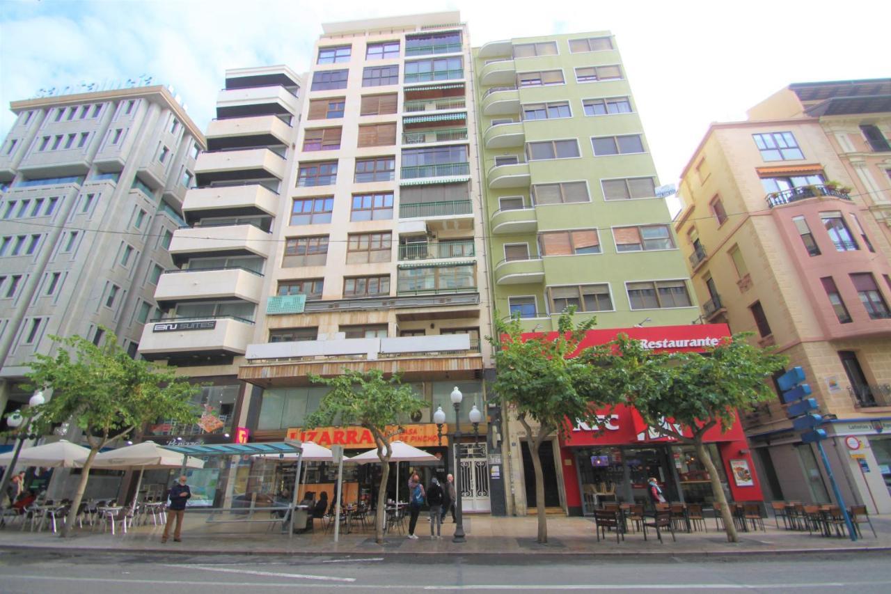 CasaTuris Rambla Méndez Núñez en el corazón de Alicante A109 Esterno foto