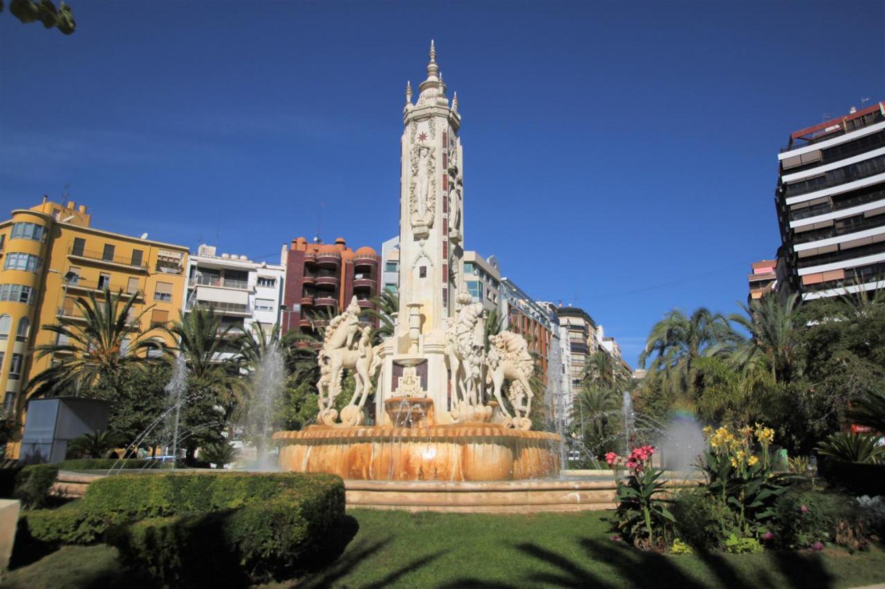 CasaTuris Rambla Méndez Núñez en el corazón de Alicante A109 Esterno foto